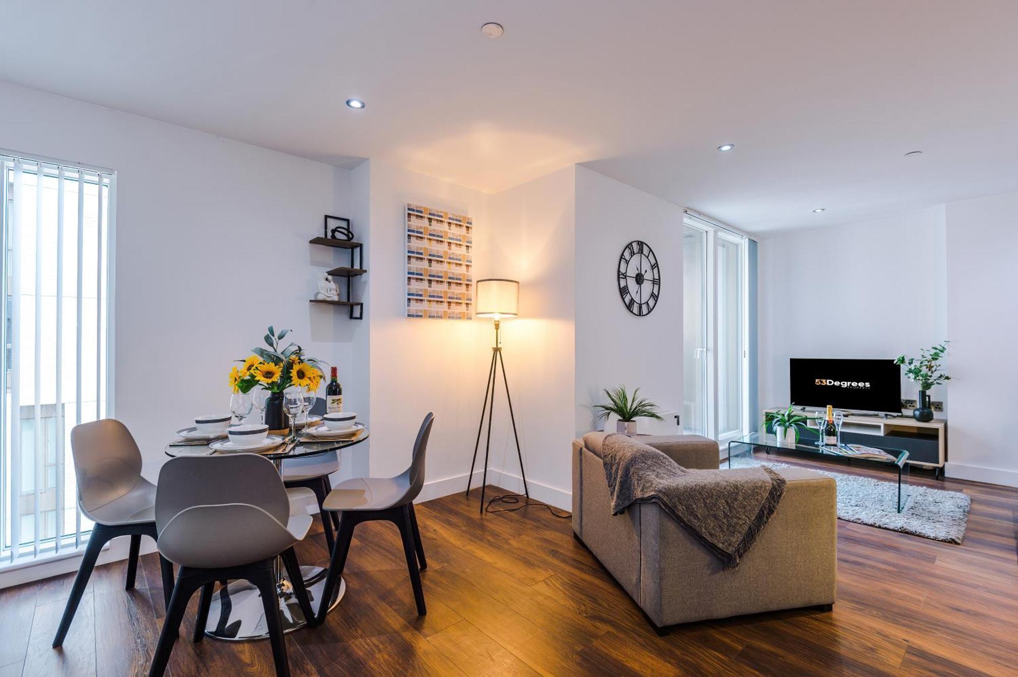 Sleek Apartment In Manchester By 53 Degrees Property, Ideal For Couples, Amazing Location! Экстерьер фото