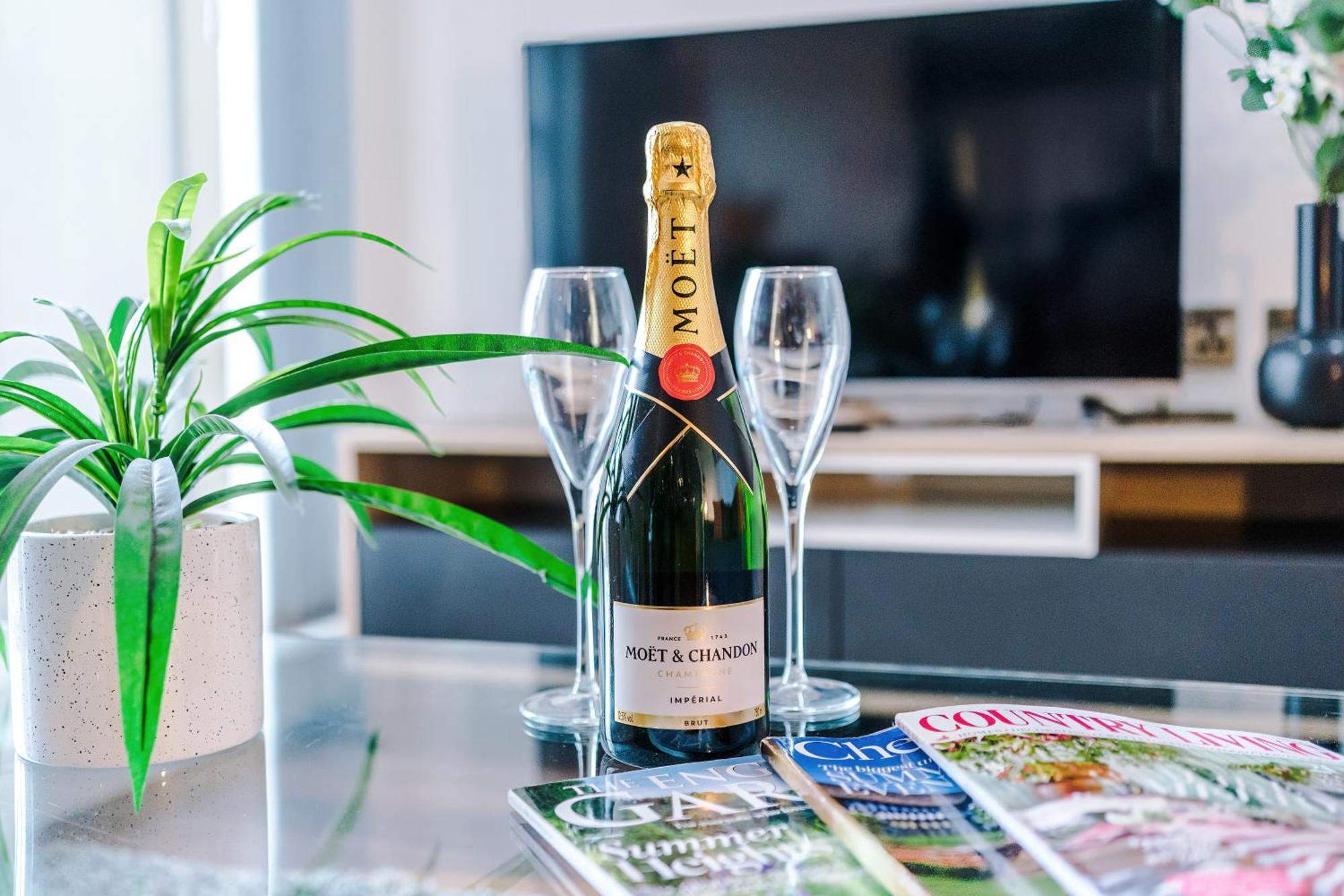 Sleek Apartment In Manchester By 53 Degrees Property, Ideal For Couples, Amazing Location! Экстерьер фото